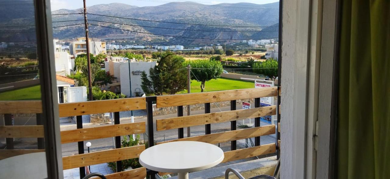 Cleo Rooms 250M From The Beach Malia Exteriér fotografie