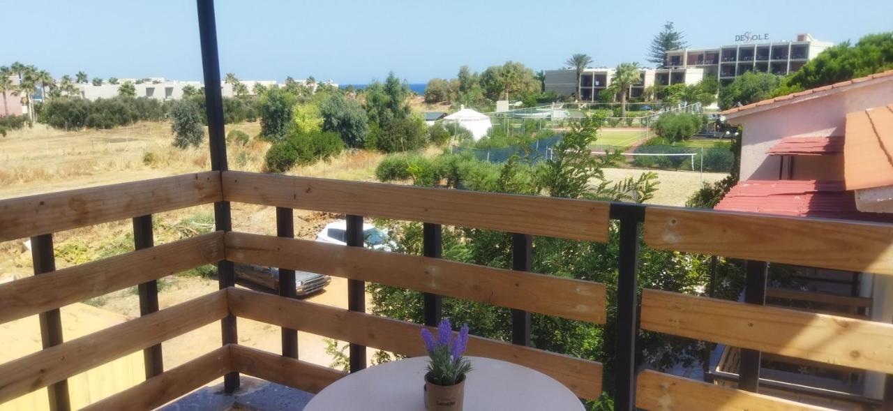 Cleo Rooms 250M From The Beach Malia Exteriér fotografie