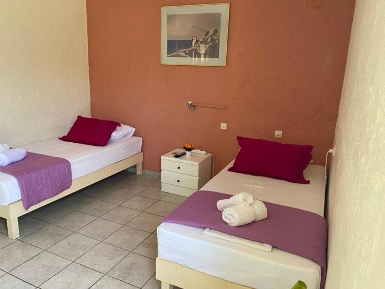 Cleo Rooms 250M From The Beach Malia Exteriér fotografie
